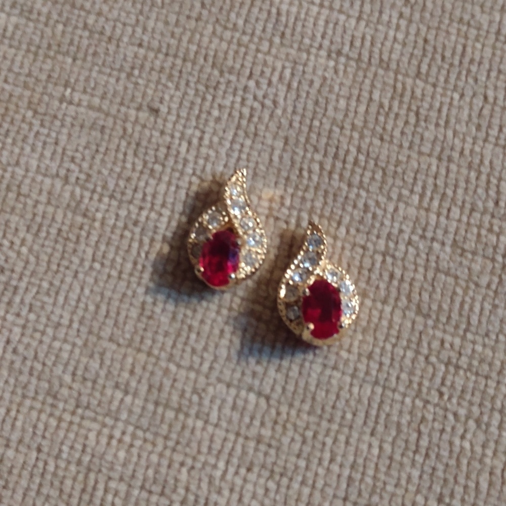 Vintage Ruby And Crystal Rhinestone Set - Picture 3 of 5